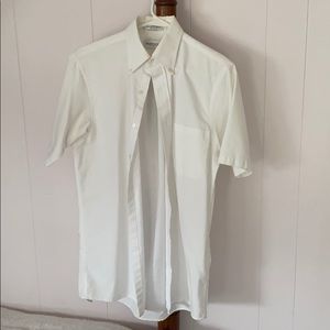 Van Heusen button up